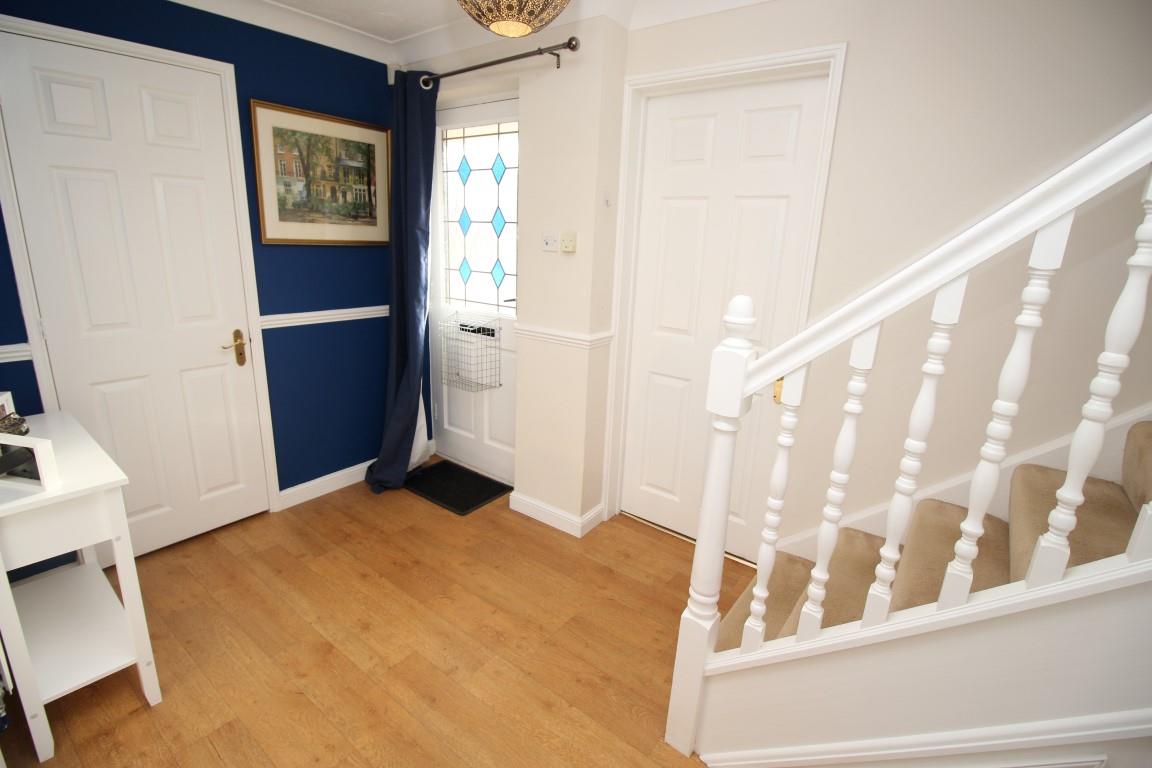 Trelawney Drive, Tilehurst, Berkshire